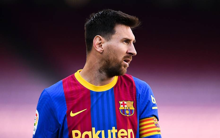 塞尔塞·科斯米：谁说亚马尔比梅西更强！别闹了！