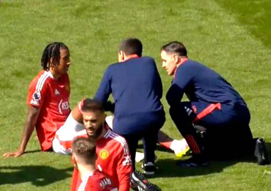 约罗受伤或迫使曼联买新中卫！防线诸人太脆，阿莫林想要不伤铁卫